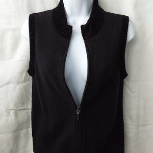 Womens COUSIN JOHNNY  Full Zipper Black Sweater Vest - Small